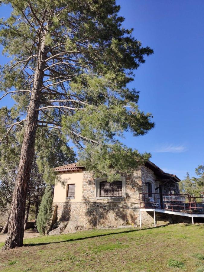 Villa Casa Rural El Pinar Navas de Riofrio Exterior foto