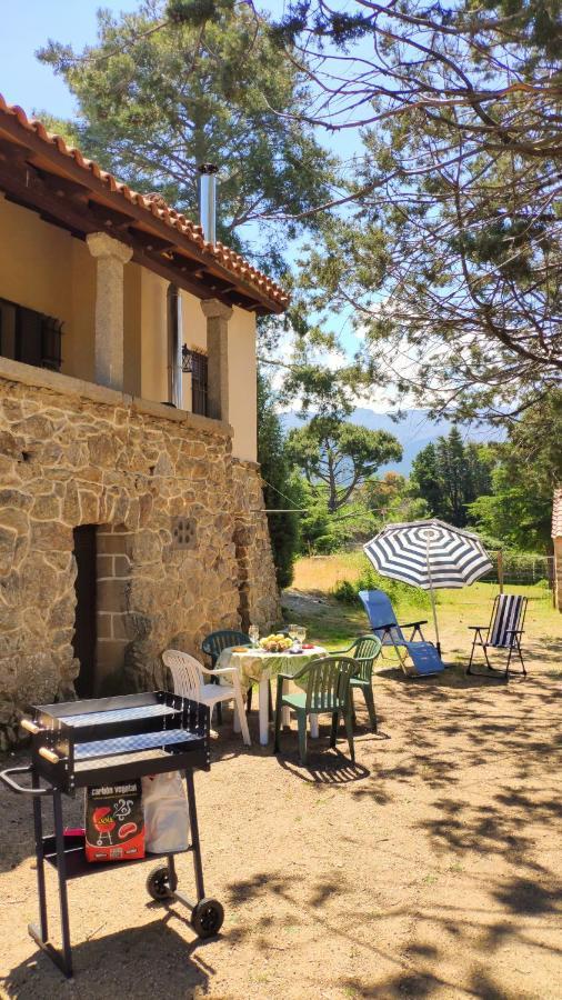 Villa Casa Rural El Pinar Navas de Riofrio Exterior foto